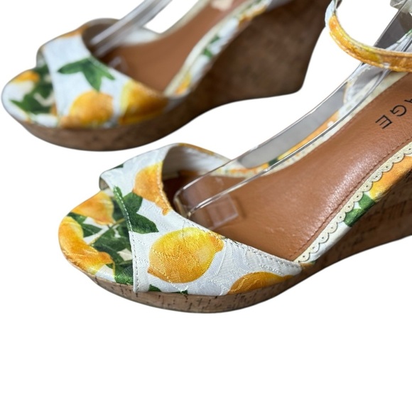 Rampage Y2K Crissy Lemon Wedge Platform Sandals 8.5M Yellow White Casual Party - Picture 2 of 14